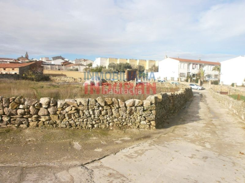 Foto 83091838-2294-4f85-977f-936ae6a5166d. Terreny residencial a Peraleda de la Mata