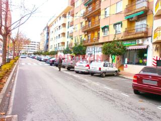 Local commercial à Navalmoral de la Mata. Local comercial calle paseo de la estación