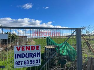 Masia a Peraleda de la Mata. Finca con construcción en peraleda de la mata