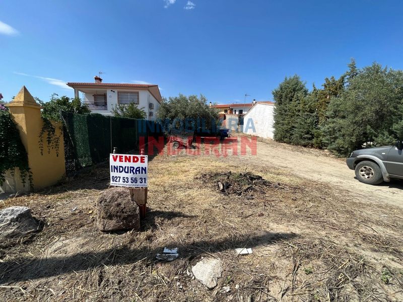 Foto 0aafe206-8e1a-4038-84a5-22e980a0a3c9. Terreny residencial a Peraleda de la Mata