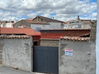 Terrain résidentiel  N/a. Solar urbano en peraleda de la mata, cáceres.