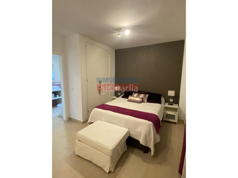 Foto 380eb9c6-8c83-476a-8a8f-df1f61791944. Xalet a Navalmoral de la Mata