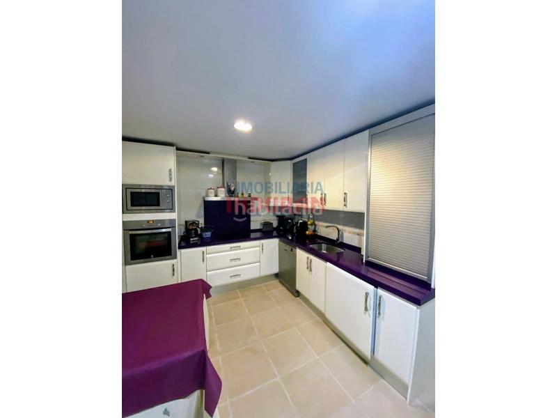 Foto 52da47e5-0b7d-4359-b0fe-b4a1d15be77e. Xalet a Navalmoral de la Mata