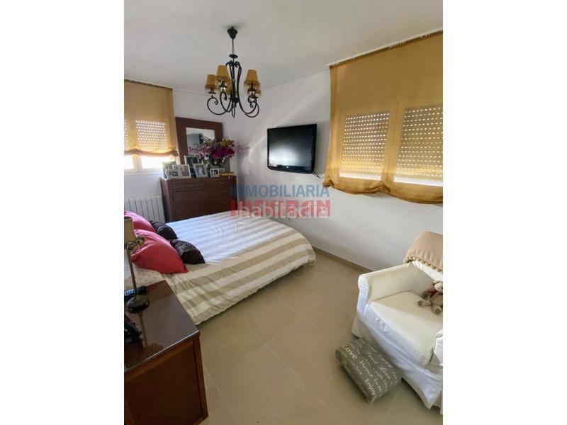 Foto b386cced-067e-4c2c-aa88-a55bac35161d. Xalet a Navalmoral de la Mata