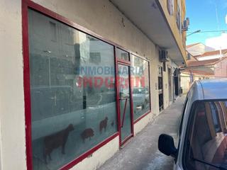 Local commercial  N/a. Local comercial en calle jorge moro