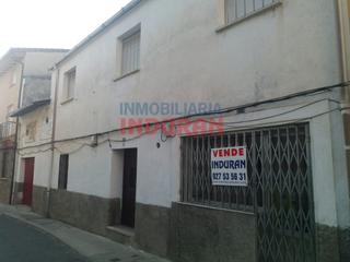 Maison à Navalmoral de la Mata. Casa en calle colón