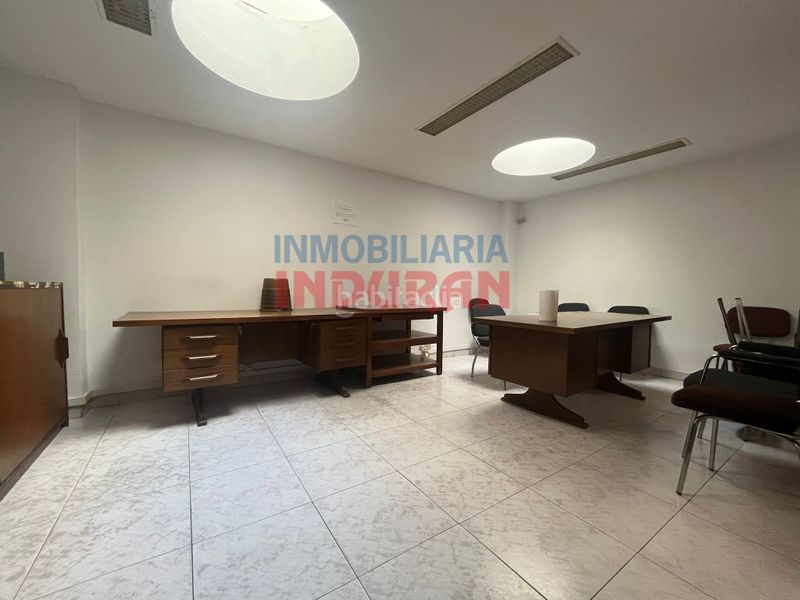Foto 43890ff3-1171-4a3c-aa94-bd8088654c3d. Local comercial a Navalmoral de la Mata