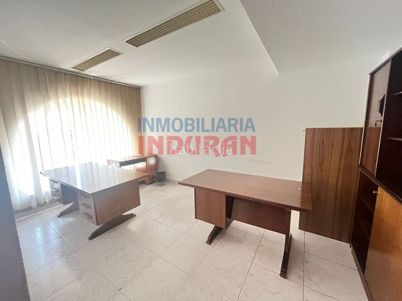 Foto 78d6a4f7-2c98-4457-98c6-354a0385744a. Local comercial a Navalmoral de la Mata