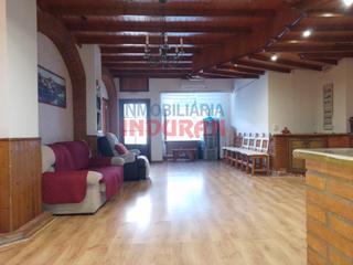Local commercial  N/a. Local en avenida magisterio
