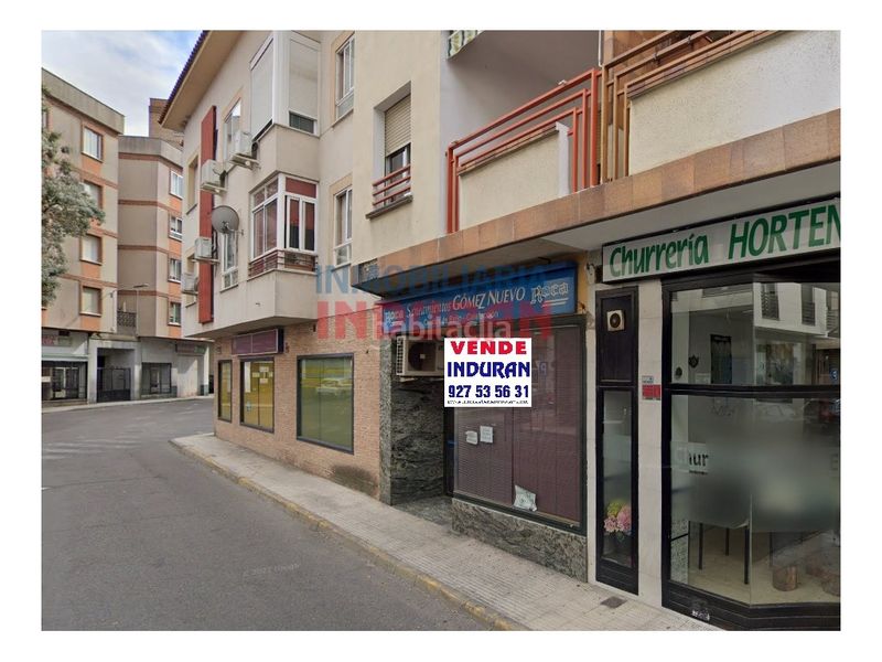 Foto 576237cd-d9e3-486e-9850-358cbbc25d15. Local comercial a Navalmoral de la Mata