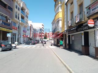 Local commercial à Urbano gonzález serrano. Local en calle urbano gonzález serrano