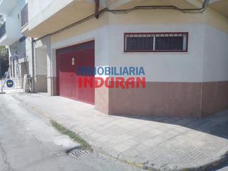 Parking voiture  N/a. Cochera en calle sadi de buen