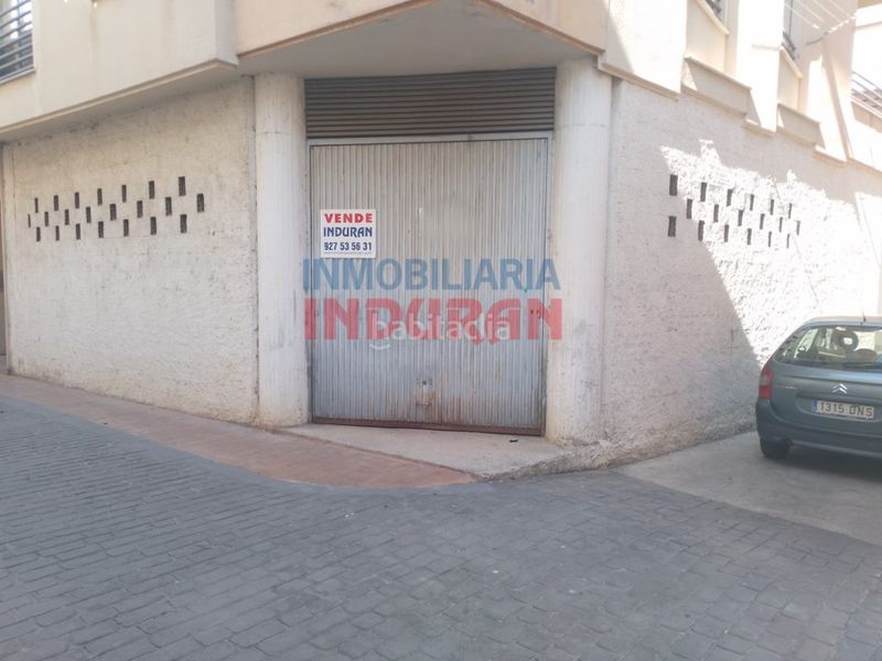 Foto 02866dff-2b49-4450-a24b-ce77bd77bebe. Local comercial a Navalmoral de la Mata