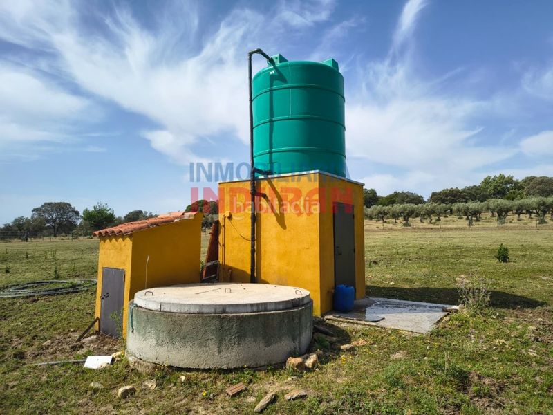 Foto 5dbe6b42-baf8-4481-8ec9-07959fb67583. Casale in Talaván