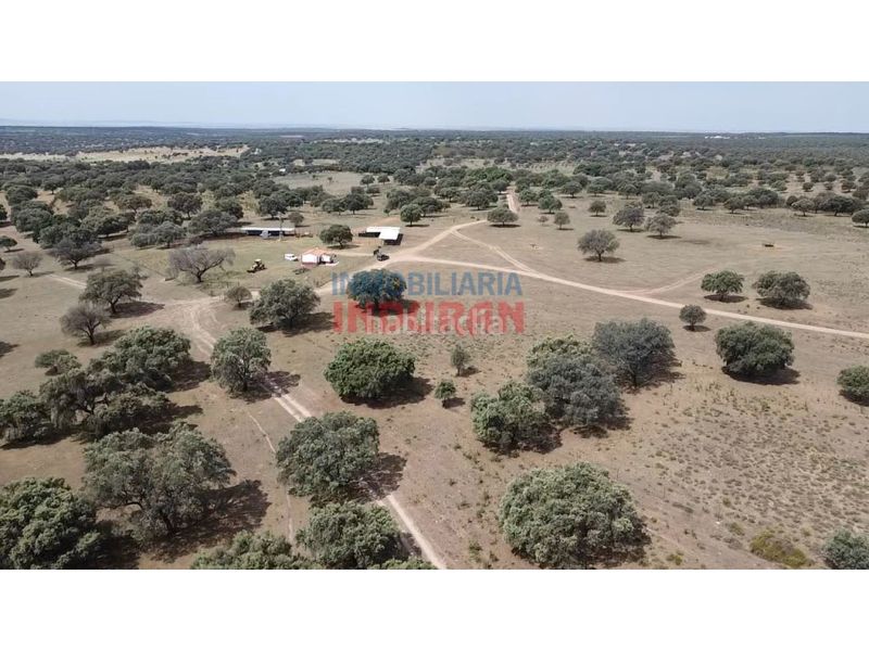 Foto da8dc287-fa23-4767-adfd-b19648527487. Casale in Talaván