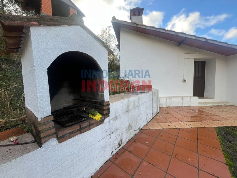 Foto 48eb5815-b7e9-4ecc-8bf9-9b56ae70f17f. Masia a Castañar de Ibor