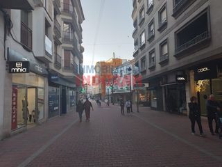 Appartamento in Navalmoral de la Mata. Piso en calle pablo luengo