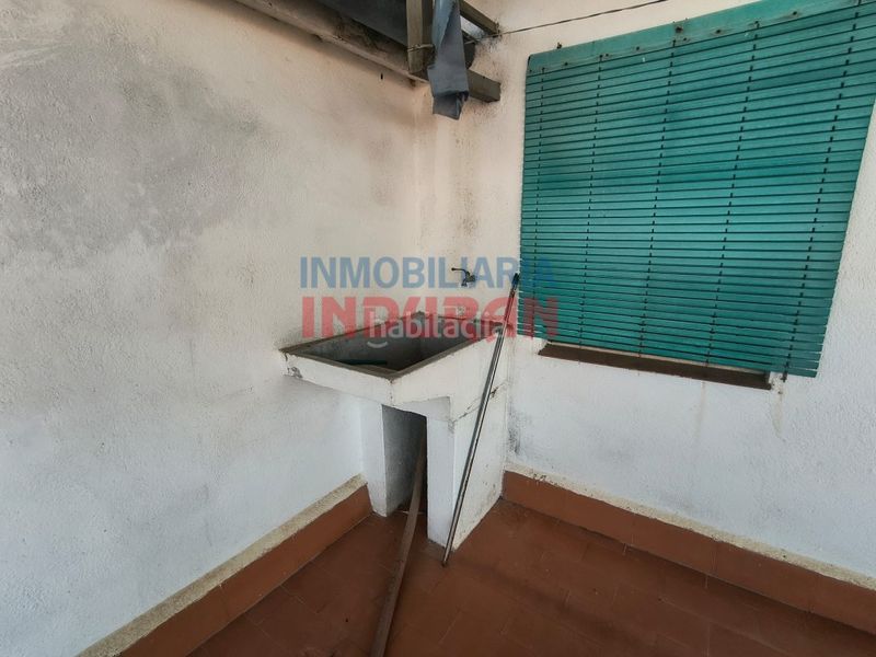 Foto d190d27a-706f-4aef-8e0c-e568cf173556. Casa a Peraleda de la Mata