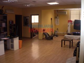 Rent Industrial building  Calle berricalejo. Nave industrial en calle berrocalejo