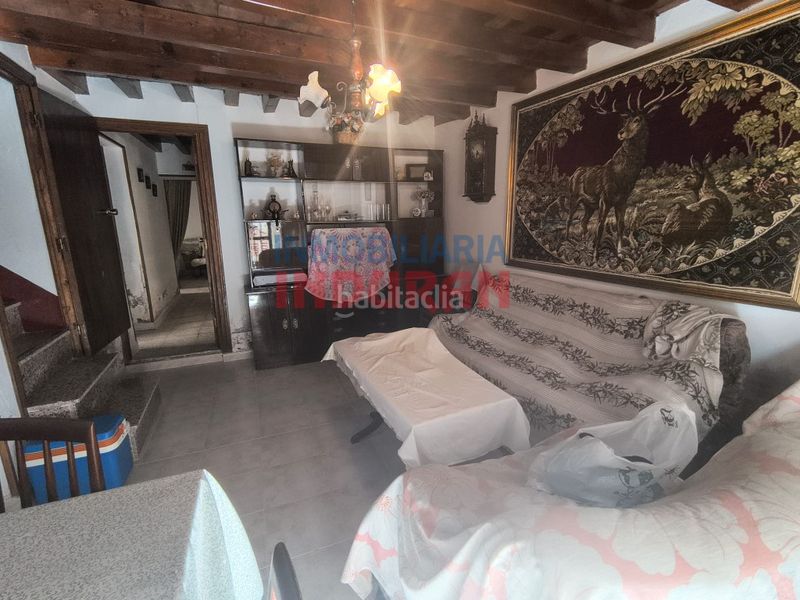 Foto f041a5e4-4977-44a8-b345-5ad2084e00f1. Casa a Valdehúncar