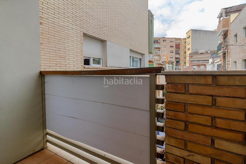 Foto 95a4e6bc-f37f-44b4-9a04-becfd6a20be8. Piso amplio piso con jardín, barbacoa y piscina comunitaria en Gavà