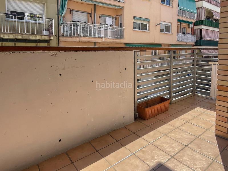 Foto ec37236d-a537-45fa-9584-982d60033032. Piso amplio piso con jardín, barbacoa y piscina comunitaria en Gavà