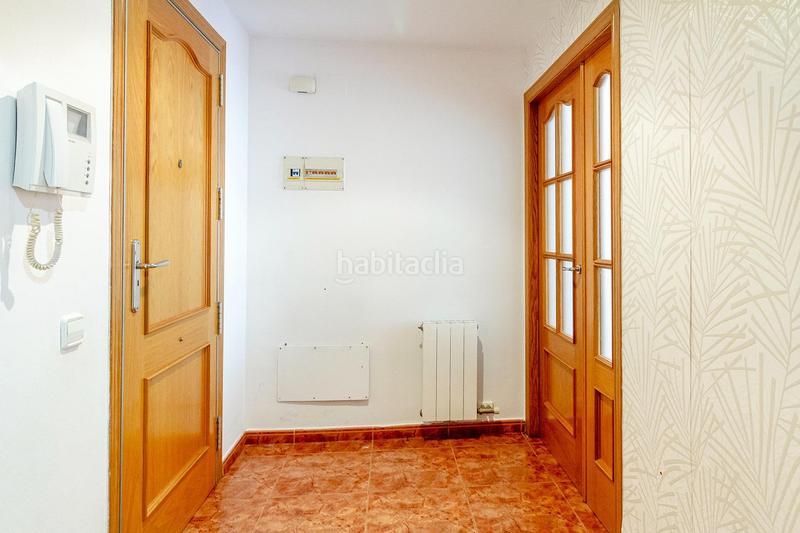 Foto ef604958-604e-4b3f-ad21-56f5557578ca. Piso amplio piso con jardín, barbacoa y piscina comunitaria en Gavà