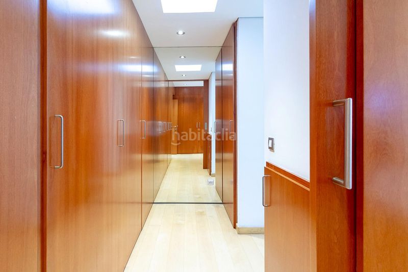 Foto 4a3209c4-bb12-4665-ba79-53850ce46355. Casa con riscaldamento parcheggio piscina in Gava Mar Gavà