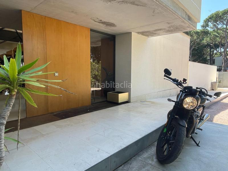 Foto a5cca0f6-2dab-4259-80d6-9632327690d3. Haus mit heizung parking pool in Gava Mar Gavà
