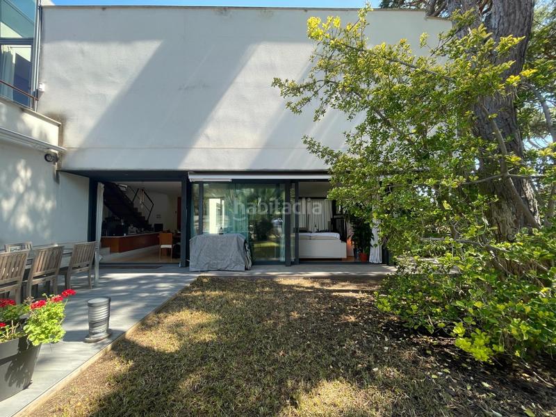 Foto c6243674-e970-4c2c-b9fa-c20e1abfbdf8. Haus mit heizung parking pool in Gava Mar Gavà