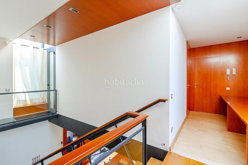 Foto ff58db5b-3751-457e-a432-f730f715e53f. Casa con riscaldamento parcheggio piscina in Gava Mar Gavà