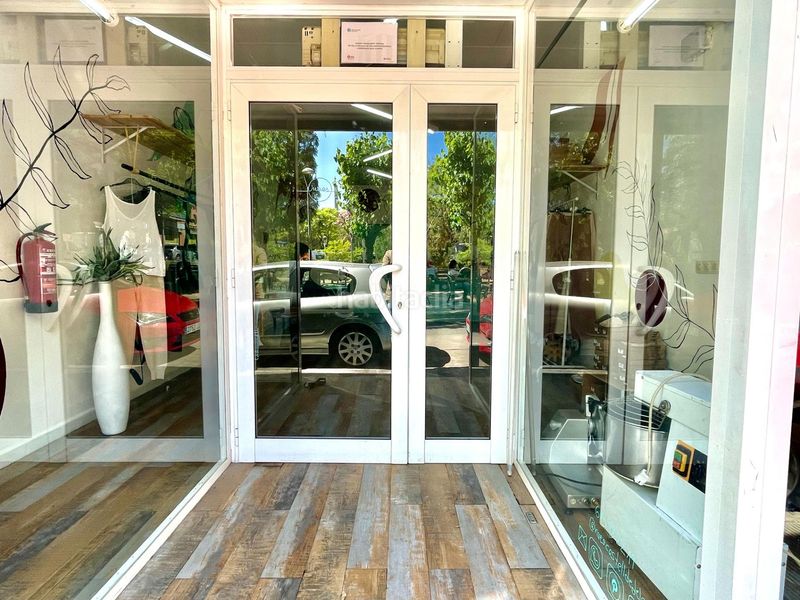 Foto 25d6fd3e-5945-45d6-8aae-aaf262a0f3a6. Local comercial en Vista Alegre Castelldefels