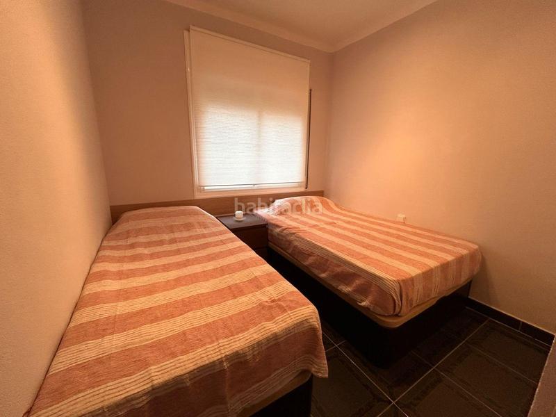 Foto 25144535-8f98-42c5-8bd7-03e9f9e6e829. Location appartement avec parking dans La Pineda Castelldefels