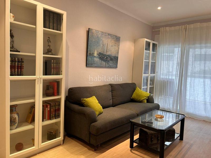 Foto 44a4152b-9824-4352-ba12-d2dcf3308179. Location appartement avec parking dans La Pineda Castelldefels