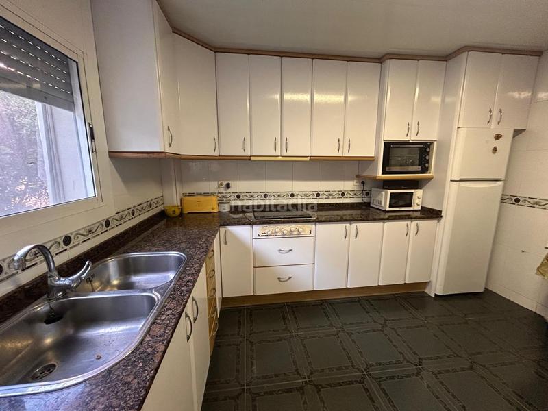 Foto d6b908c0-acfd-4f0c-aa5e-209bc77c6f00. Location appartement avec parking dans La Pineda Castelldefels