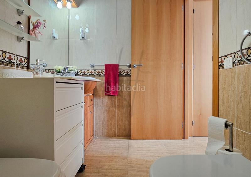 Foto 2eaccc94-7a96-4b1f-8a70-7786b09d1e49. Penthouse with heating parking pool in Bonavista Vendrell (El)