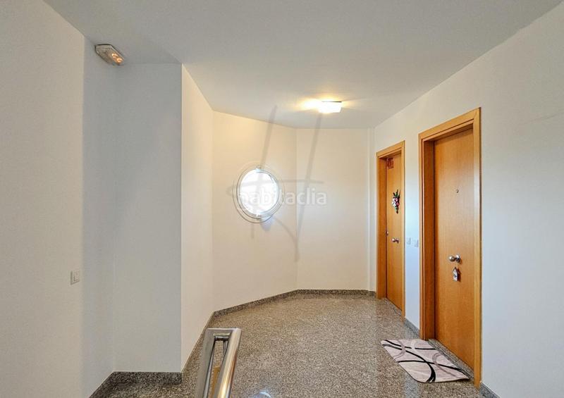 Foto 42dc33a7-4a14-478a-a375-8d207aaac2df. Penthouse with heating parking pool in Bonavista Vendrell (El)