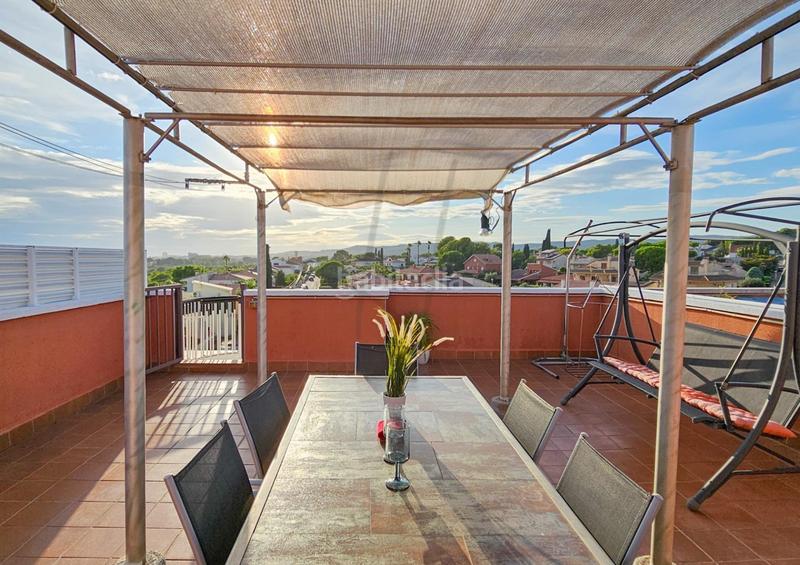 Foto 7fd772f6-d70b-4436-82d4-e1faf30866ba. Penthouse with heating parking pool in Bonavista Vendrell (El)