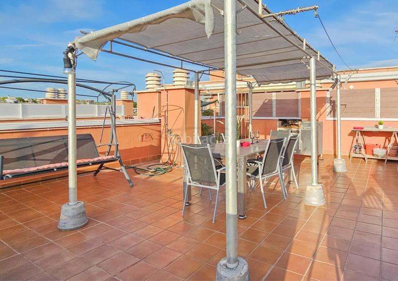 Foto c11b932c-3e93-4671-a408-6d934e63d5af. Penthouse with heating parking pool in Bonavista Vendrell (El)
