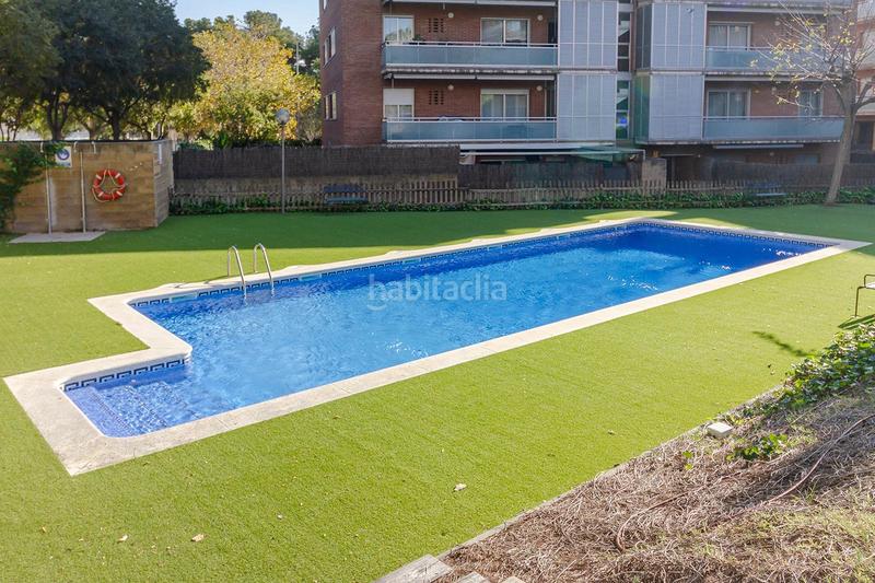 Foto 000b4fc1-a333-48a5-8ac4-af137463265c. Appartamento con riscaldamento parcheggio piscina in Castelldefels