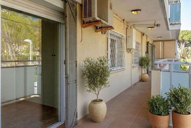 Foto 5477f2e3-ac07-43ca-8b67-ba602957ccb6. Pis amb aparcament a Baixador Castelldefels