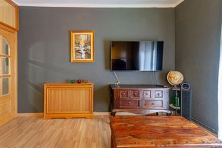 Appartamento in Marianao. Piso amplio en finca de solo tres vecinos con ascensor y parking