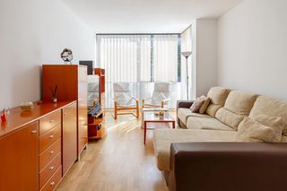 Flat in Els Canyars. Piso finca seminueva  4 habitaciones  parking y trastero   els c