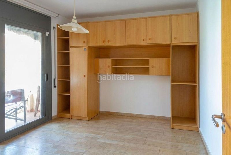 Foto e77d69f8-53d1-46f6-b3b1-c5b4e62d3ffe. Pis amb aparcament a Els Canyars Castelldefels