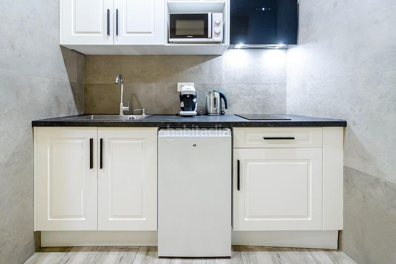 Foto 6fde2a5e-c26c-4079-9945-d4c19efc47aa. Edifici a Centre Sitges