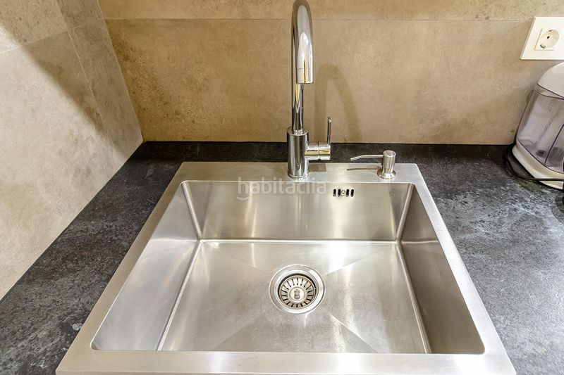 Foto fb47de95-645d-458a-abef-0ed39e258aa9. Edifici a Centre Sitges