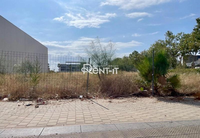 Foto 9d635cdc-25b2-4ac5-beaf-34656085f31d. Solar industrial a Vilamarina Viladecans