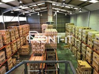 Miete Fabrikhalle in Molins de Rei. Nave de 1.890 m2 en venta, poligono el plà.