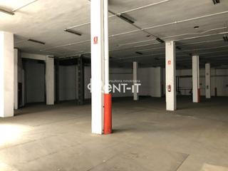 Lloguer Nau industrial  Riera fonollar. Nave de 4.000 m2 planta baja, sant boi.