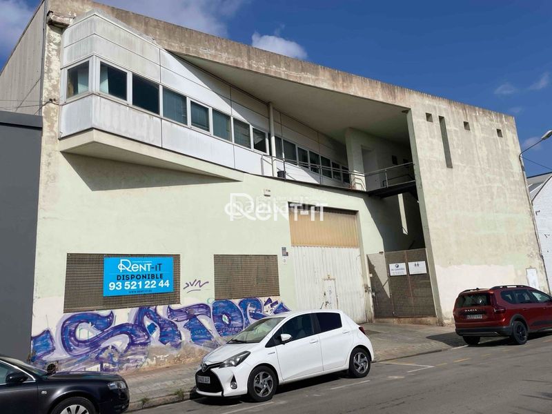 Foto ec7902ef-474b-49c4-a2d1-96b4d6176108. Fabrikhalle in Vilamarina Viladecans